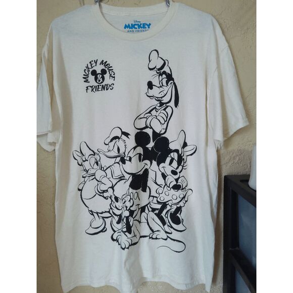 NWOT Size Med Jerry Leigh Oversized Mickey Mouse and Friends Sketched T-Shirt - Picture 3 of 3